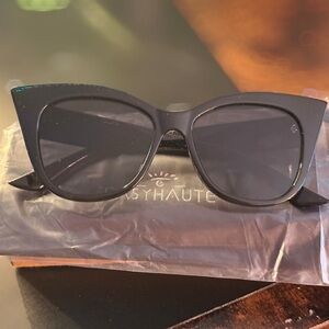EasyHaute cat eye sunglasses
